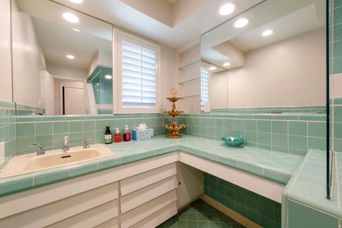 Tiny photo for 2387 E BEACON DR, Salt Lake City, UT 84108 (MLS # 2166756)