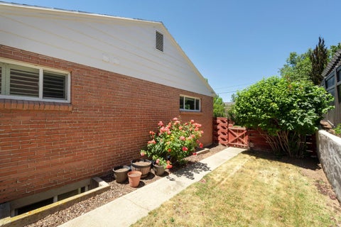 Tiny photo for 2387 E BEACON DR, Salt Lake City, UT 84108 (MLS # 2166756)