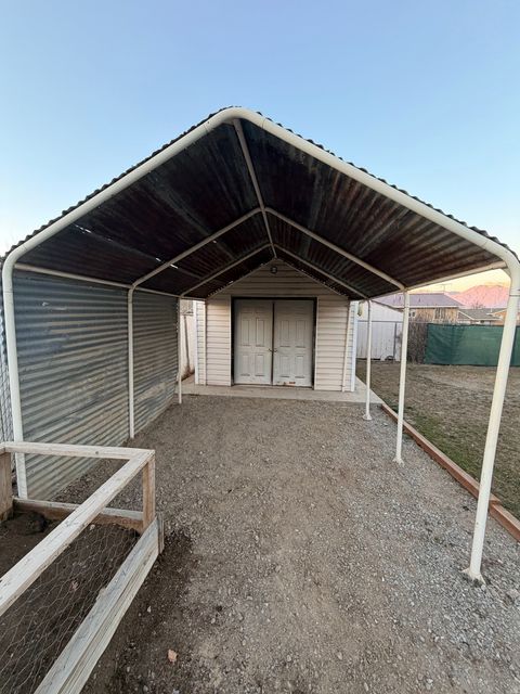 Tiny photo for 643 E 400 N, Payson, UT 84651 (MLS # 2135704)