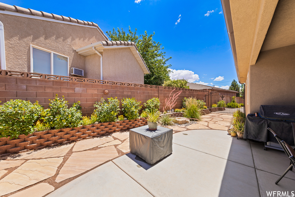 HOLT SUBDIVISION - Residential