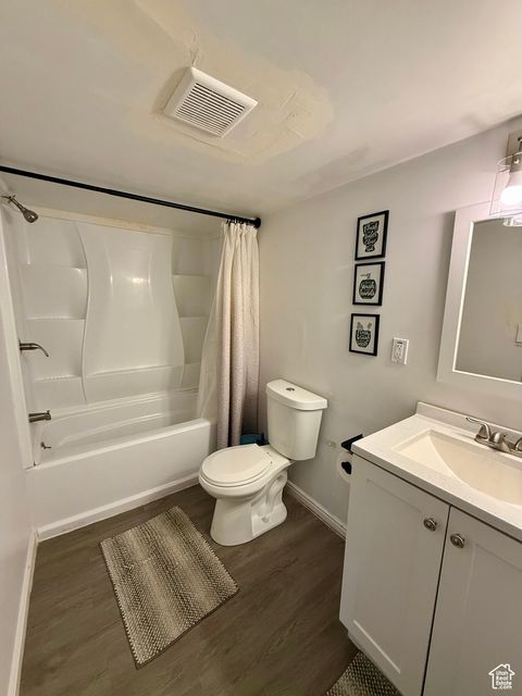 Tiny photo for 2140 W 3860 S, West Valley City, UT 84119 (MLS # 2107590)
