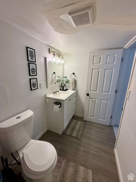 Tiny photo for 2140 W 3860 S, West Valley City, UT 84119 (MLS # 2107590)