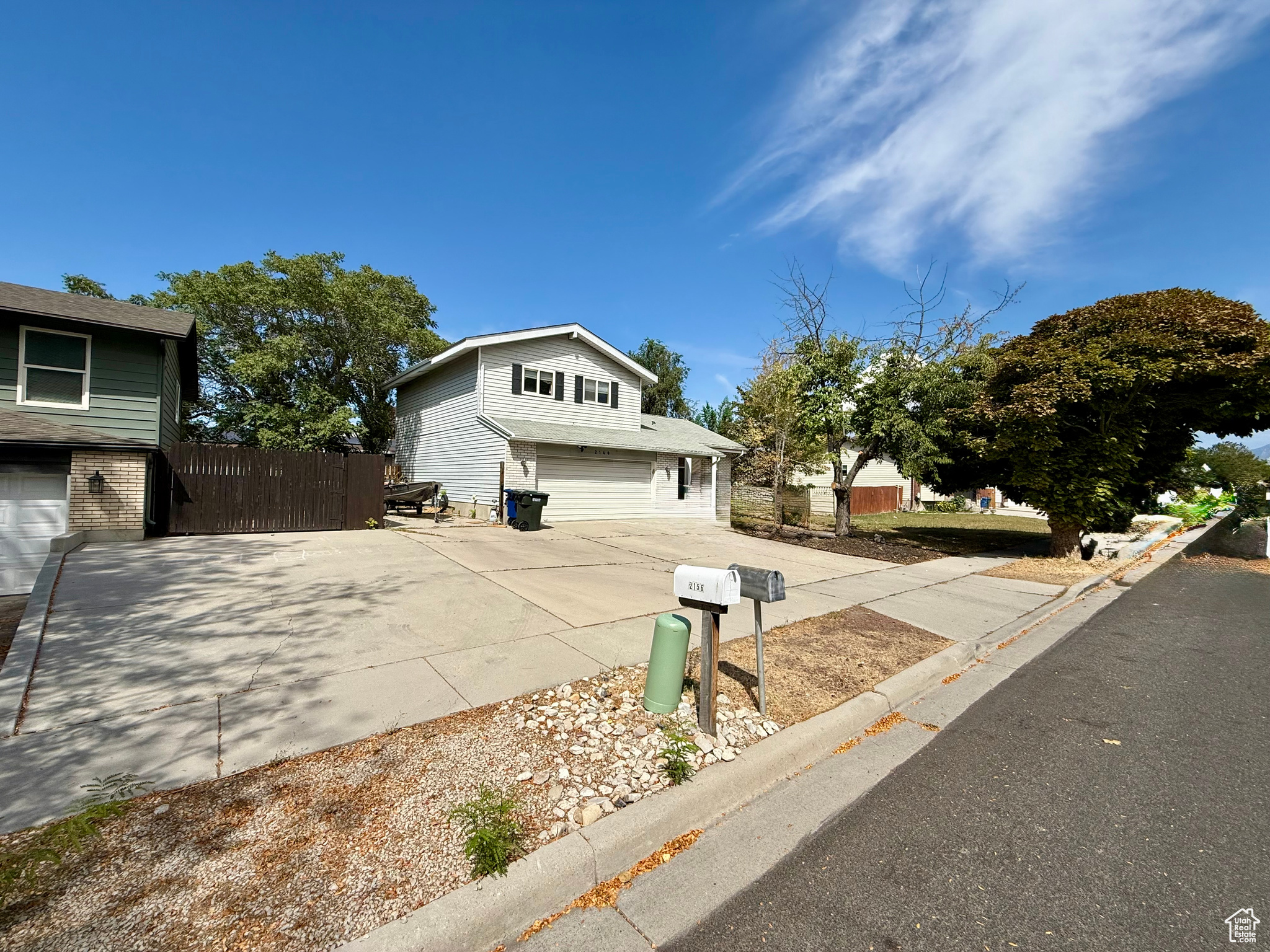 BRIARWOOD - Residential