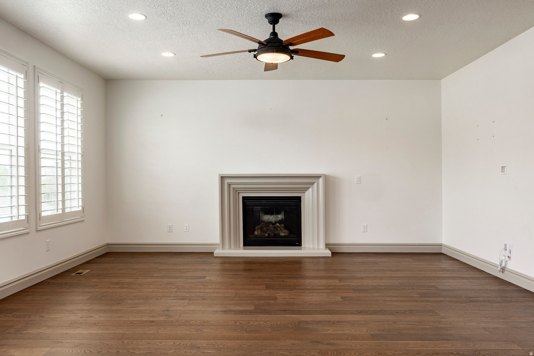 JUNIPER - Residential