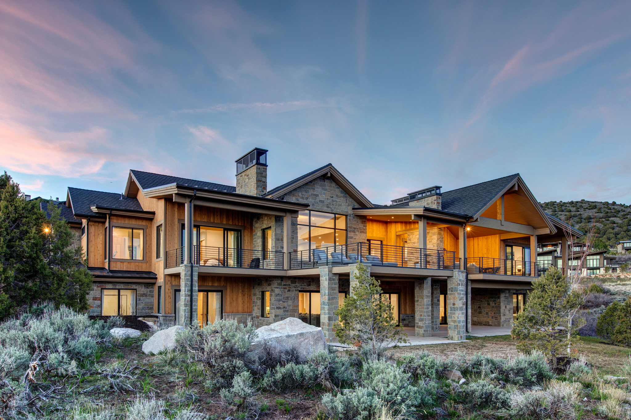 RED LEDGES - Residential