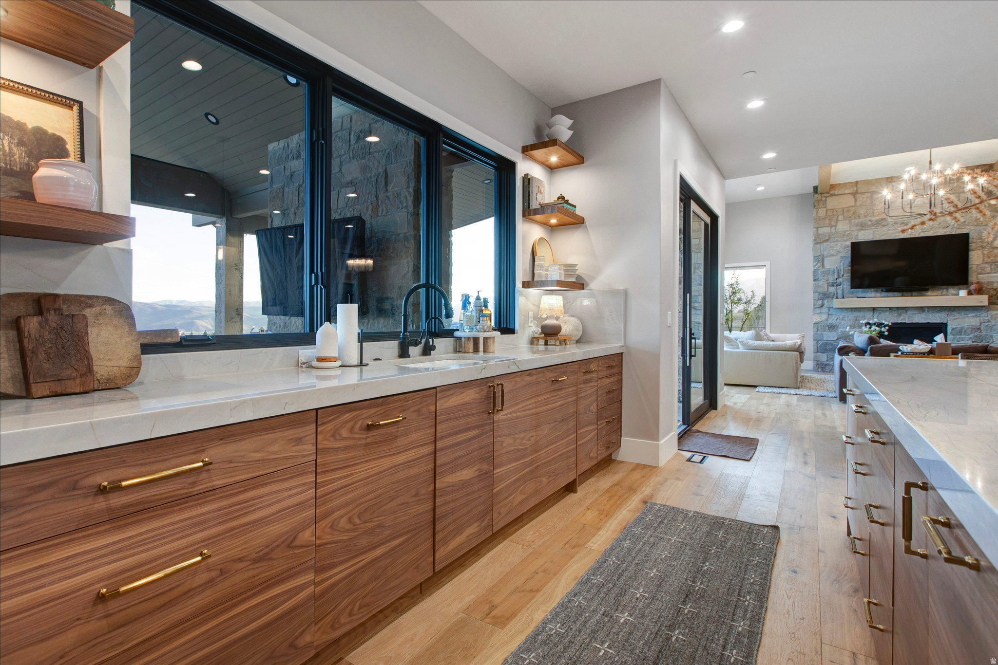 RED LEDGES - Residential