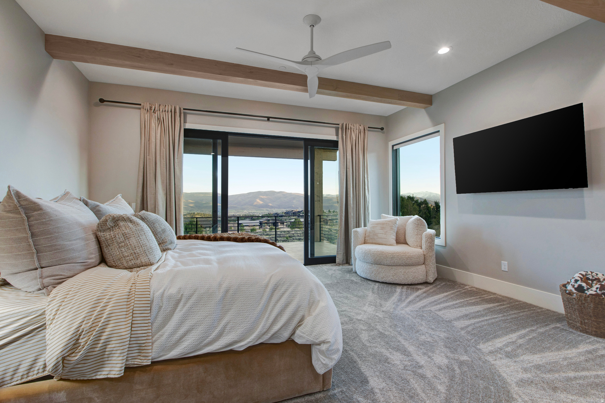 RED LEDGES - Residential