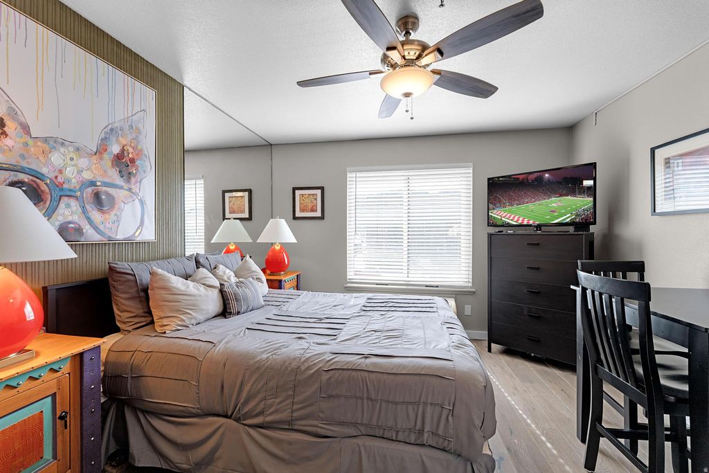 Photo of 1940 PROSPECTOR AVE #302, Park City, UT 84060 (MLS # 2149384)