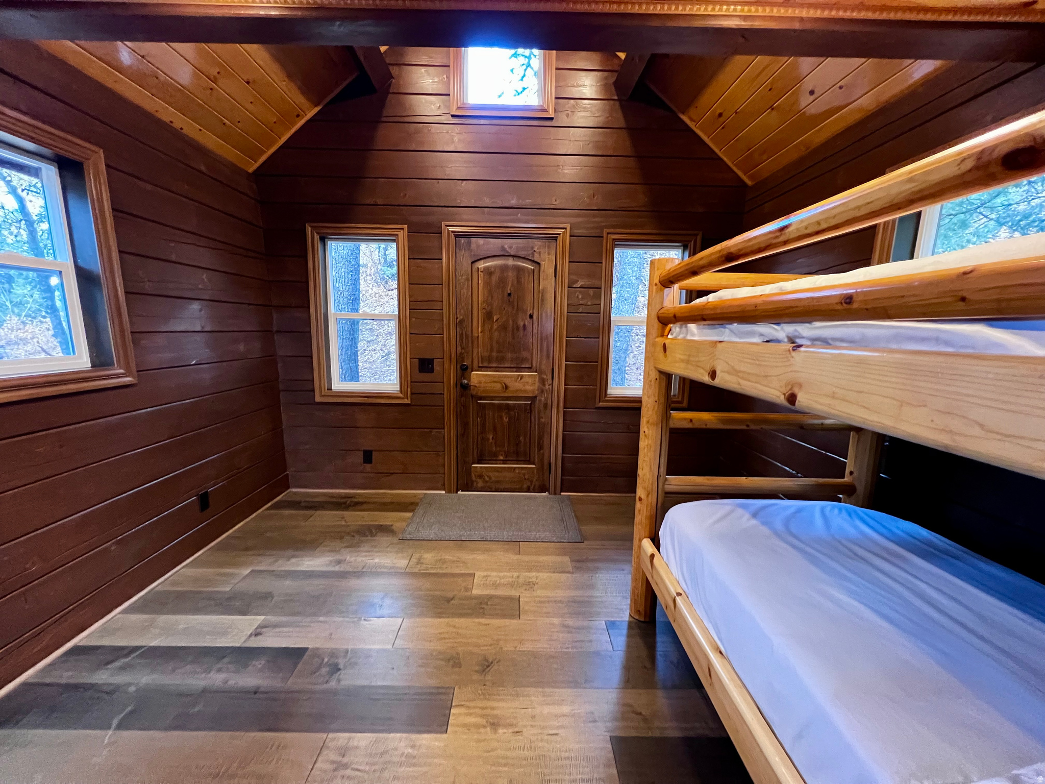 SPRING CREEK ESTATES - Land