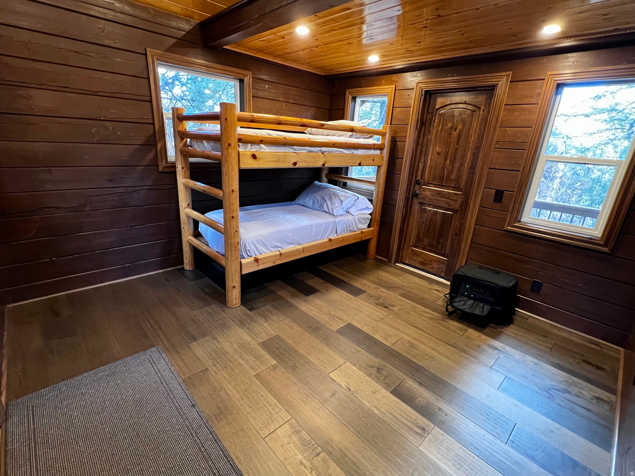 SPRING CREEK ESTATES - Land