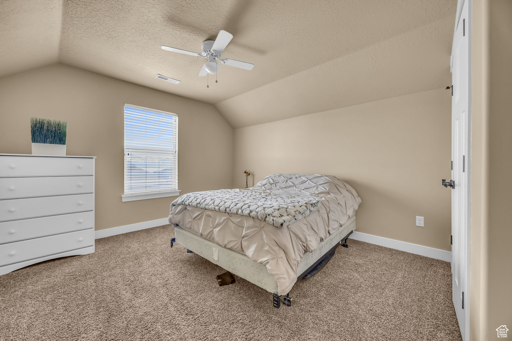 2787 S Village Court Rd Rd, Saratoga Springs, Utah image 19