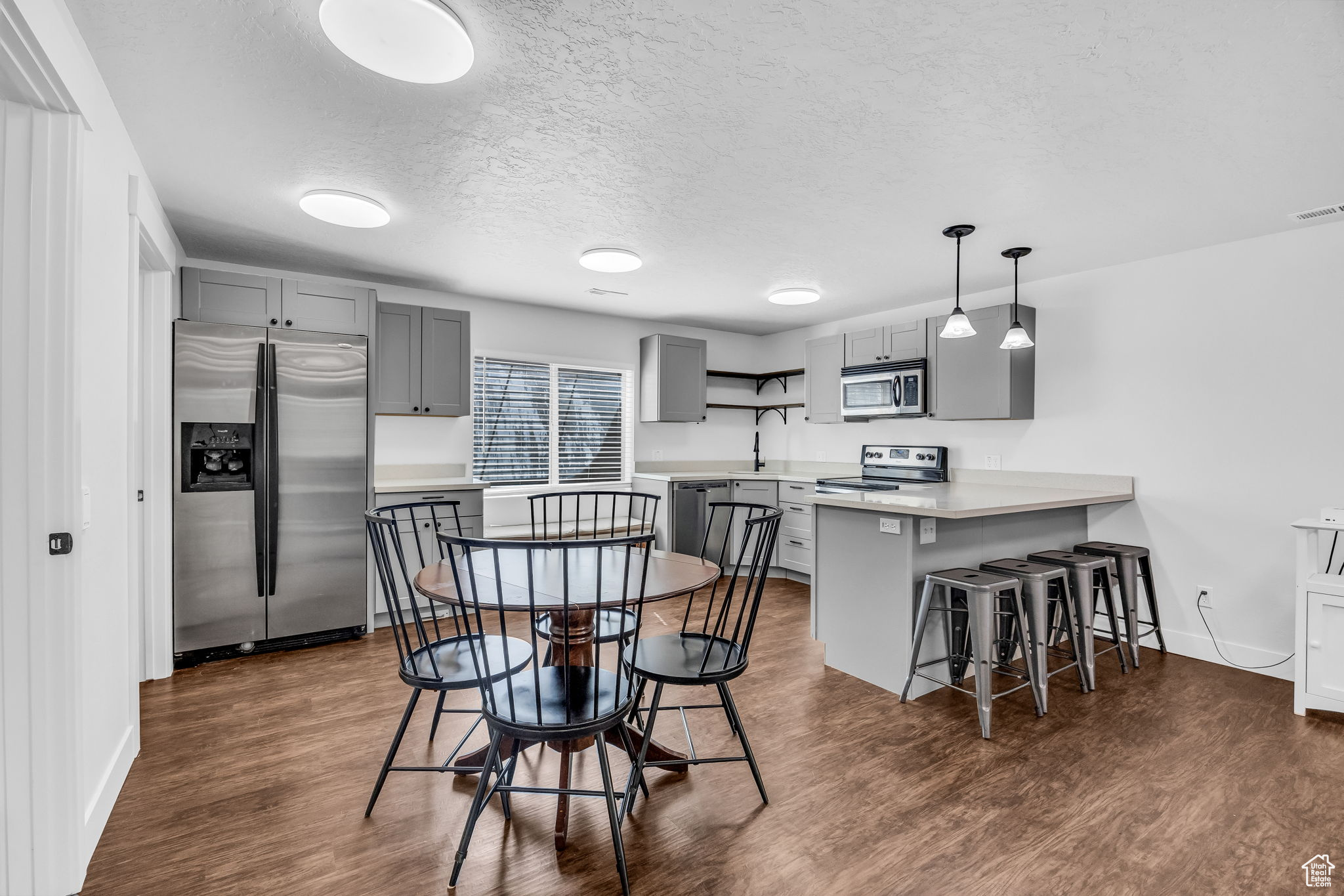 2787 S Village Court Rd Rd, Saratoga Springs, Utah image 38