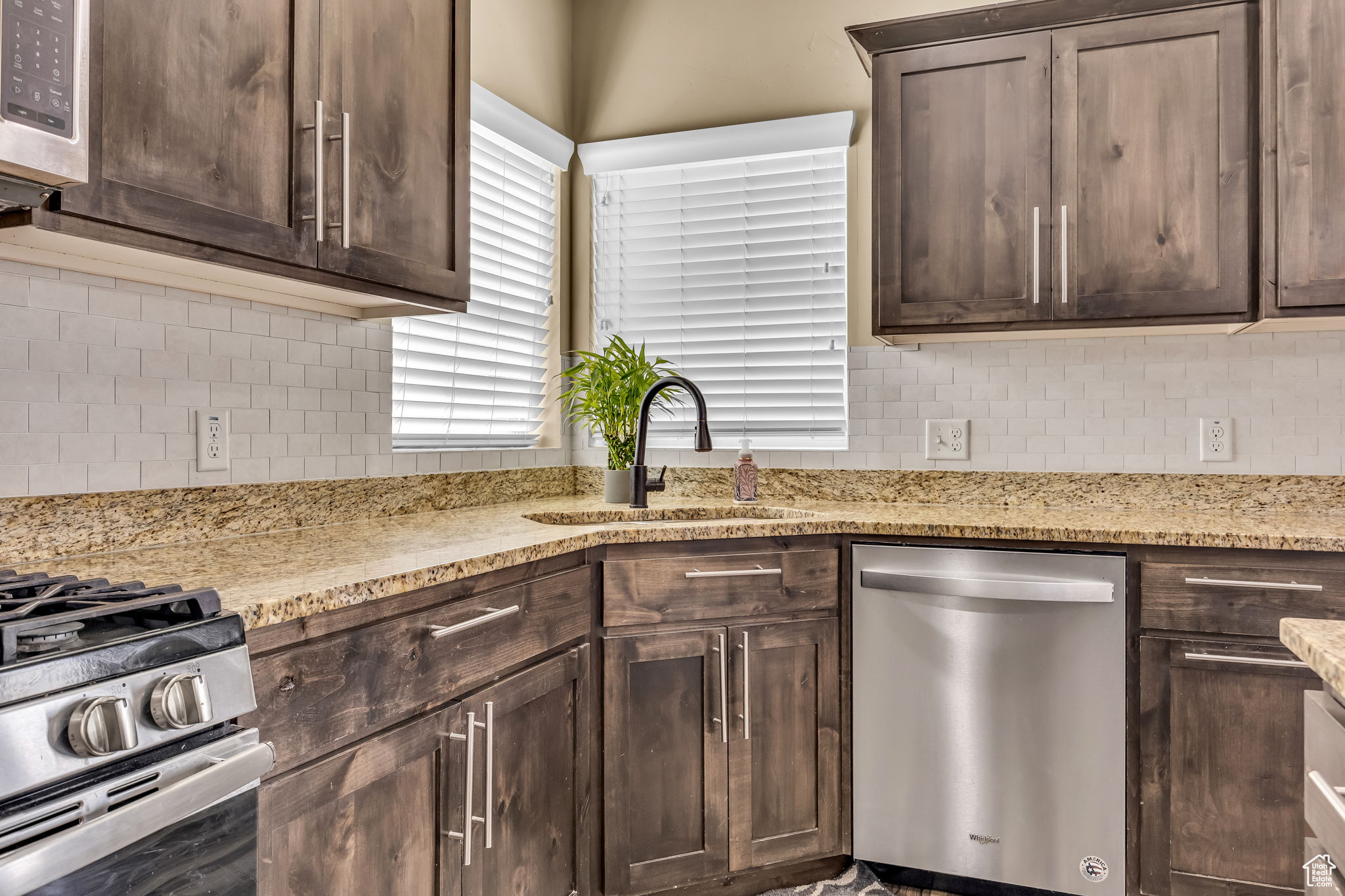 2787 S Village Court Rd Rd, Saratoga Springs, Utah image 13