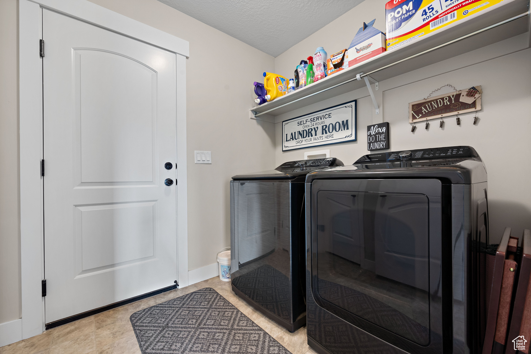 QUAILHILL - Residential