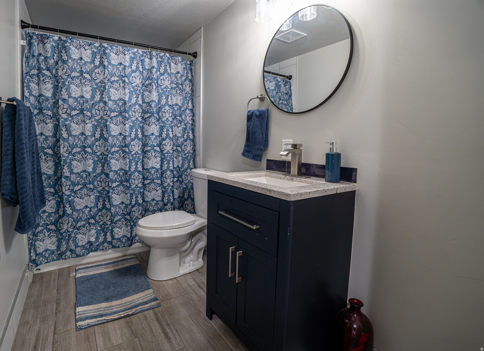 BYDE-A-WYLE LAS HACIENDAS - Residential