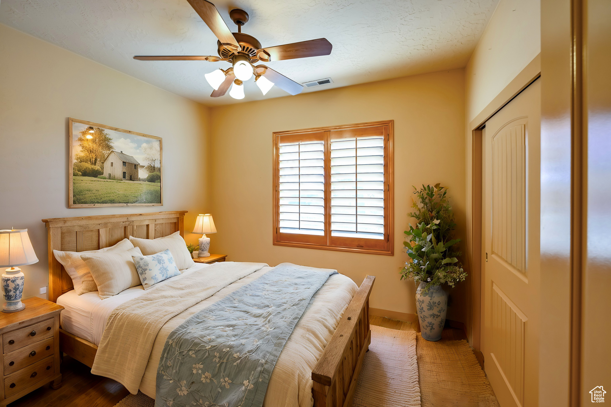 INDIAN KNOLLS 2 - Residential