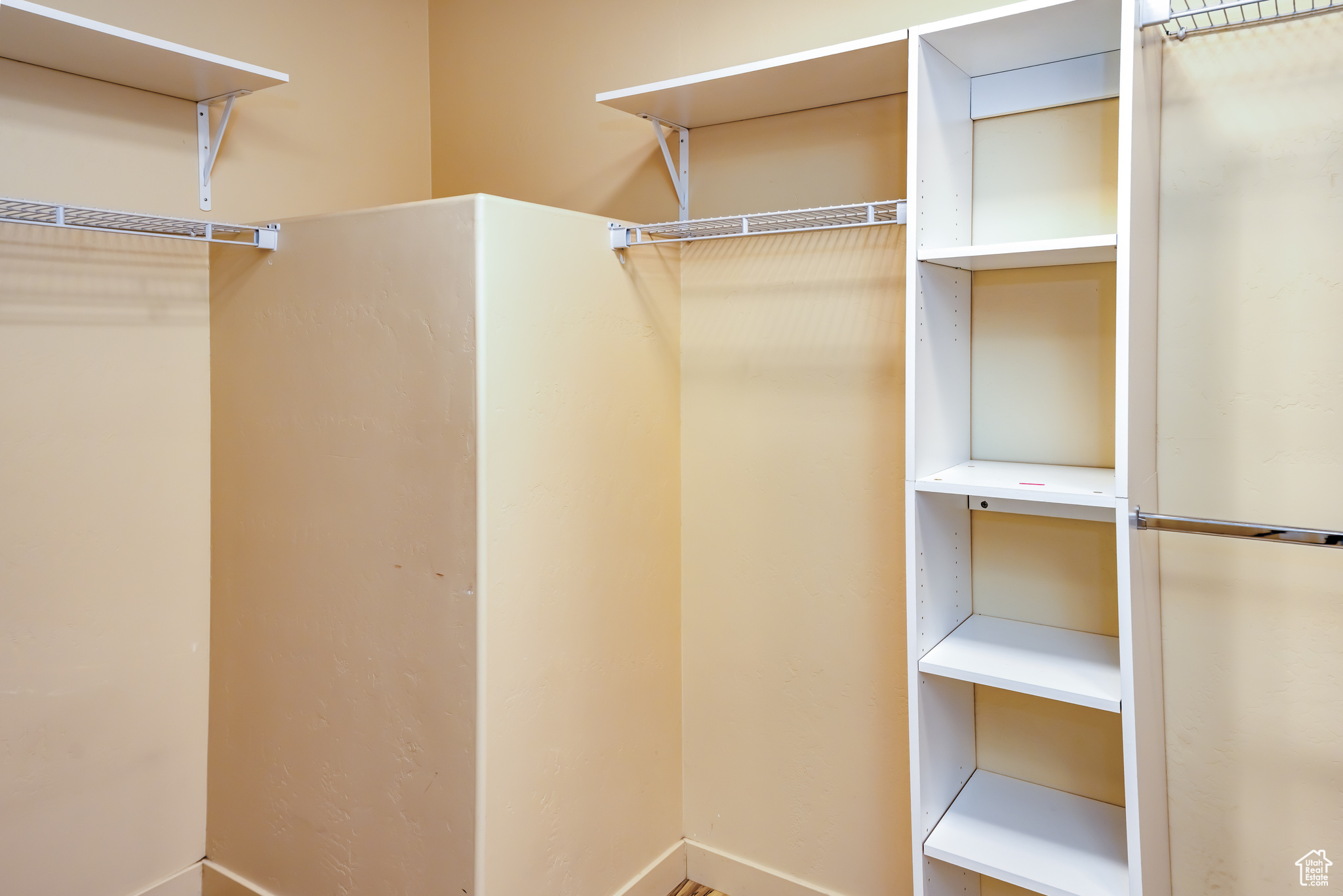 INDIAN KNOLLS 2 - Residential