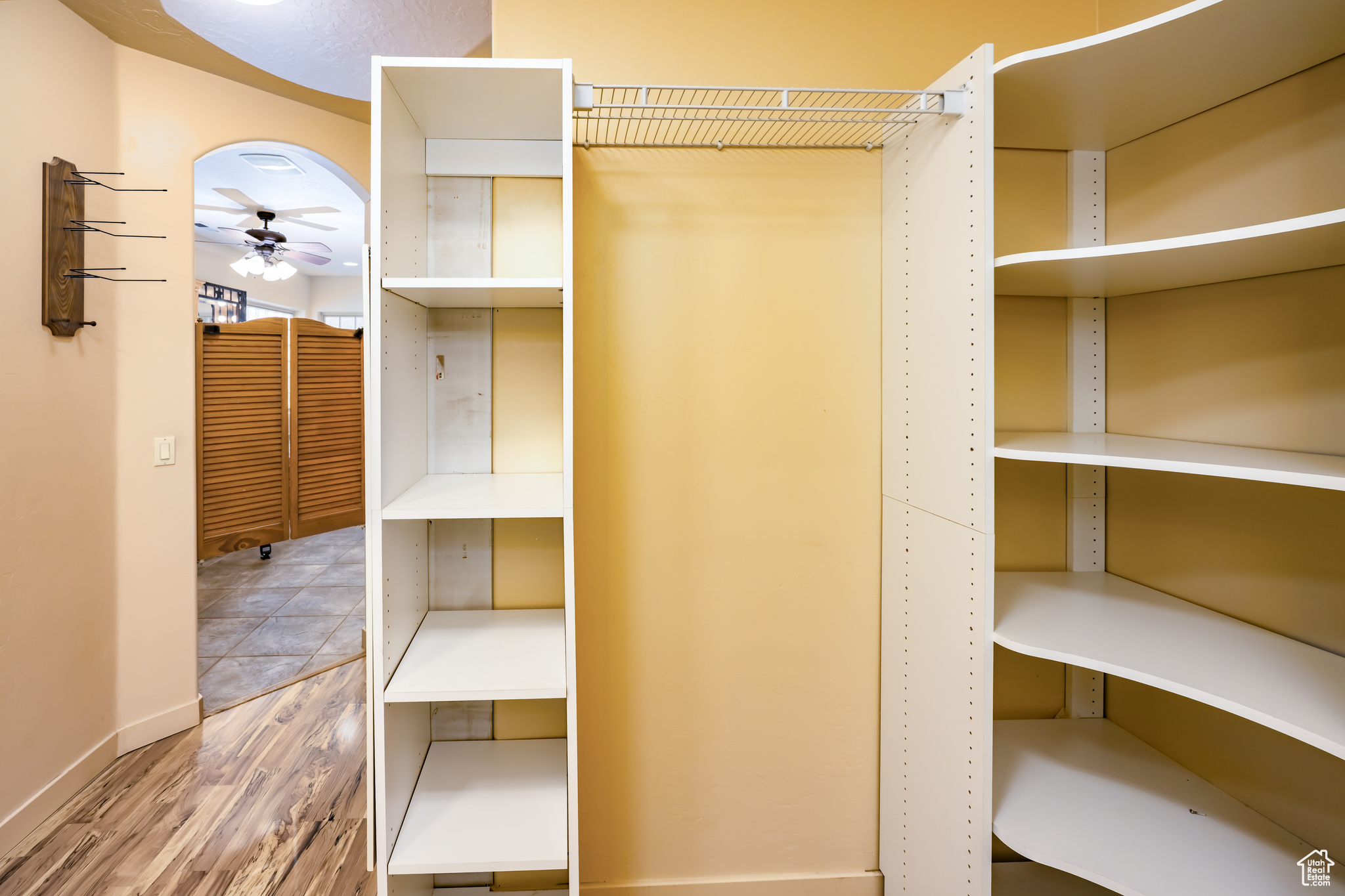 INDIAN KNOLLS 2 - Residential