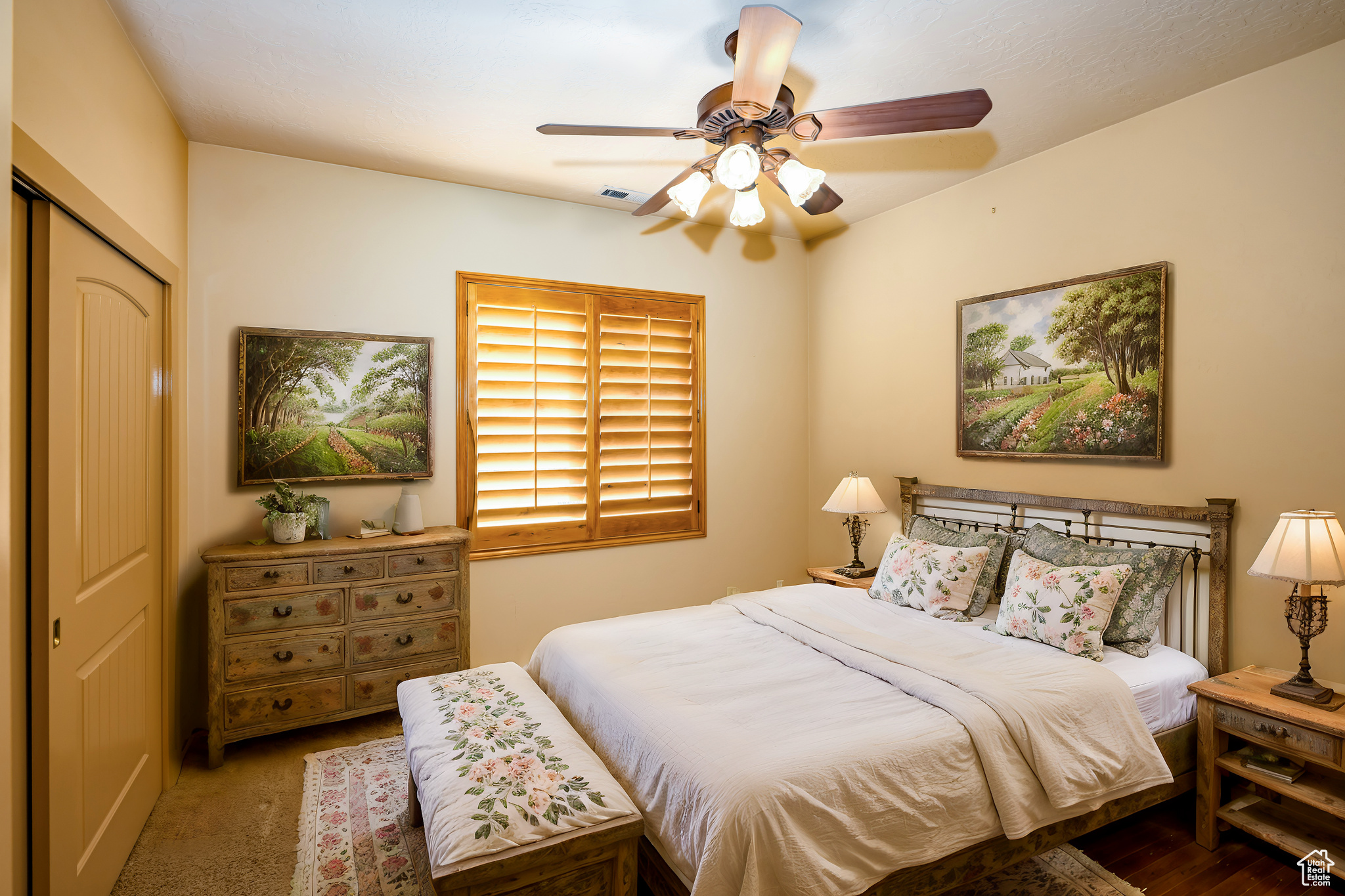 INDIAN KNOLLS 2 - Residential