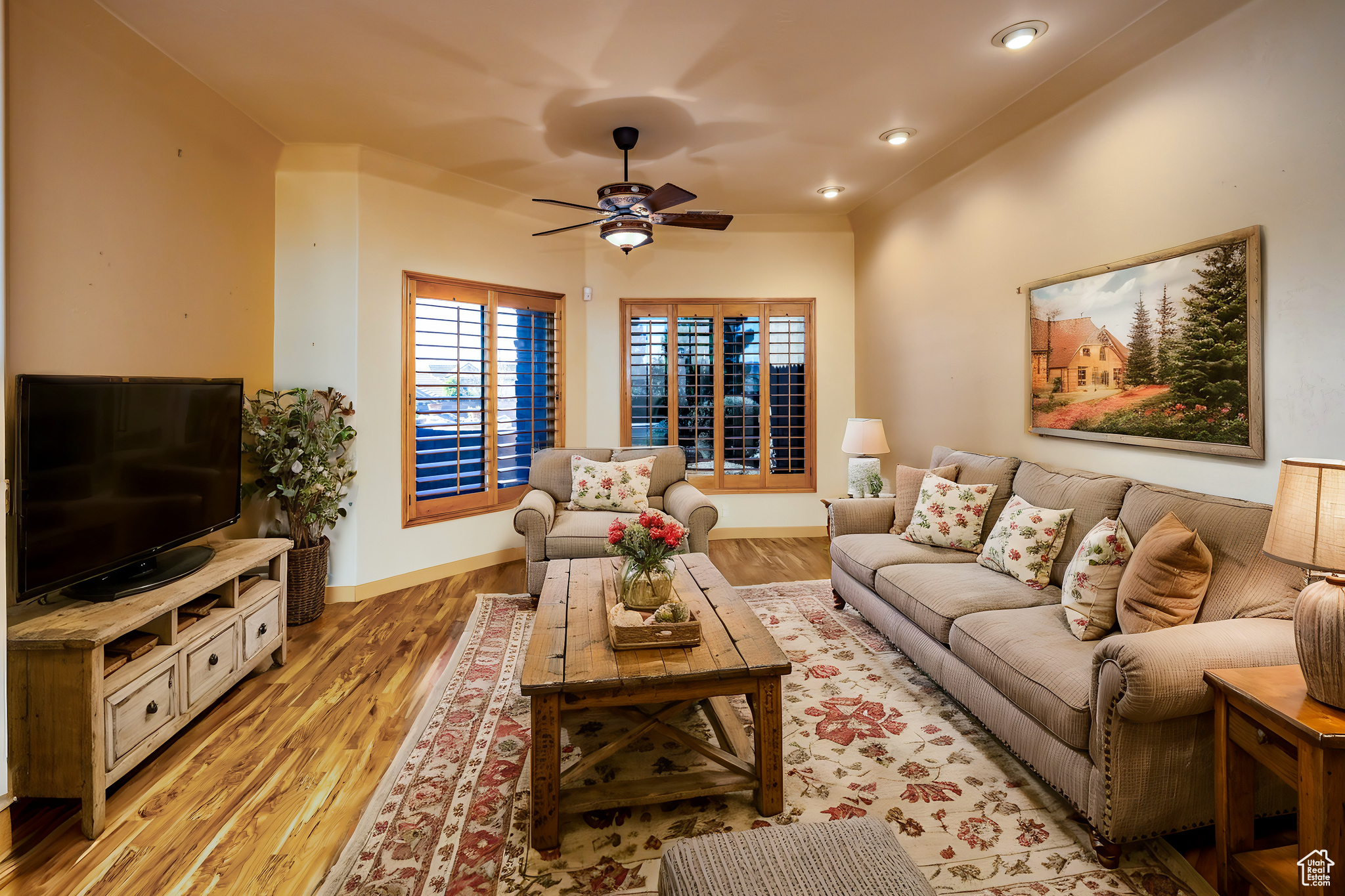 INDIAN KNOLLS 2 - Residential