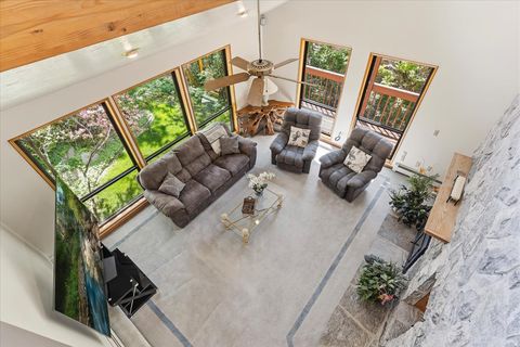 Tiny photo for 905 OAKRIDGE DR, Farmington, UT 84025 (MLS # 2154007)
