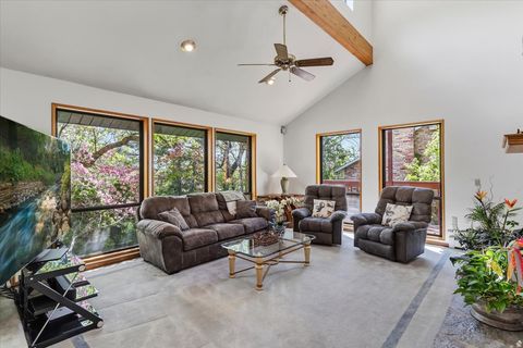 Tiny photo for 905 OAKRIDGE DR, Farmington, UT 84025 (MLS # 2154007)