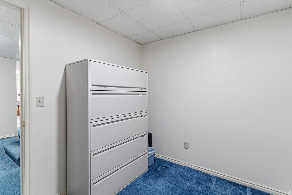 FARMINGTON HILLS - Residential