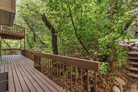 Tiny photo for 905 OAKRIDGE DR, Farmington, UT 84025 (MLS # 2154007)