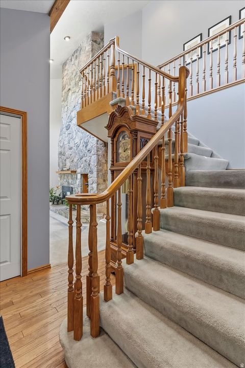 Tiny photo for 905 OAKRIDGE DR, Farmington, UT 84025 (MLS # 2154007)