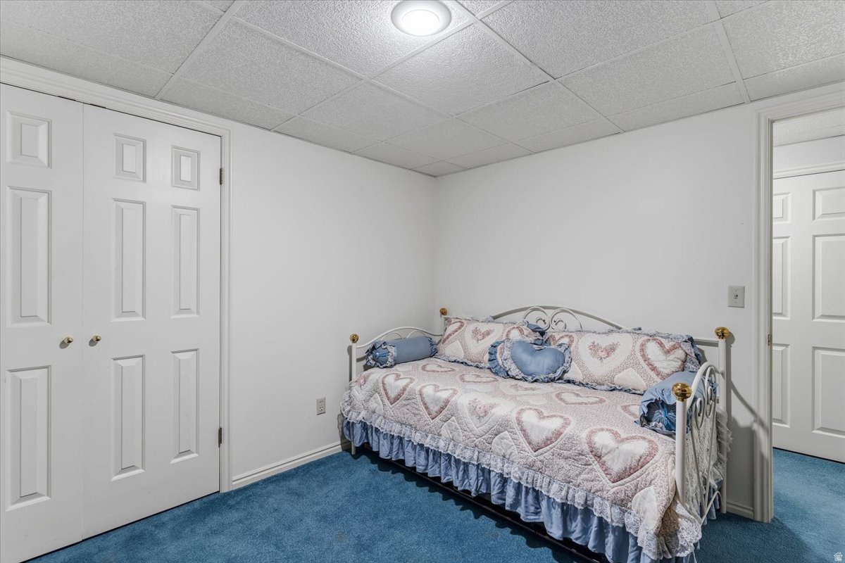 FARMINGTON HILLS - Residential