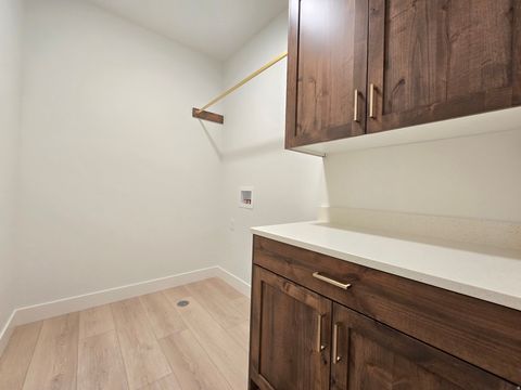 Tiny photo for 1019 W 200 N, Clearfield, UT 84015 (MLS # 2139184)