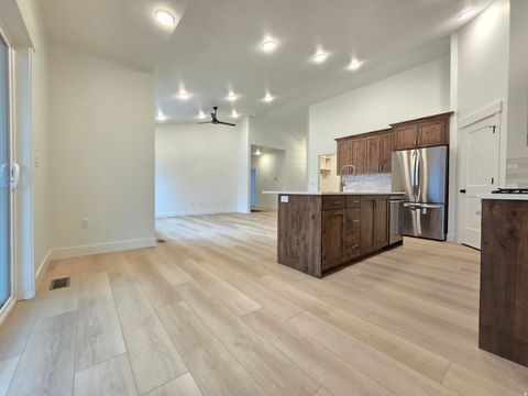 Tiny photo for 1019 W 200 N, Clearfield, UT 84015 (MLS # 2139184)