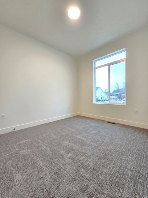 Tiny photo for 1019 W 200 N, Clearfield, UT 84015 (MLS # 2139184)
