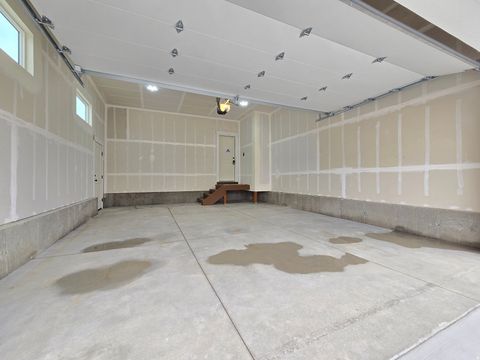 Tiny photo for 1019 W 200 N, Clearfield, UT 84015 (MLS # 2139184)