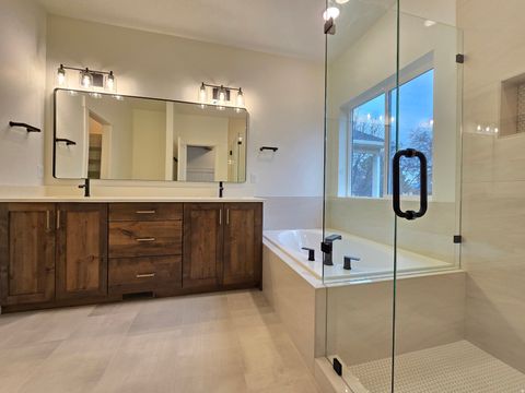 Tiny photo for 1019 W 200 N, Clearfield, UT 84015 (MLS # 2139184)