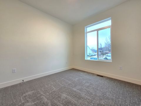 Tiny photo for 1019 W 200 N, Clearfield, UT 84015 (MLS # 2139184)