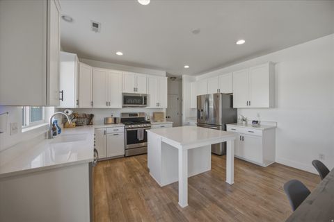 Tiny photo for 836 S 250 W, American Fork, UT 84003 (MLS # 2147728)