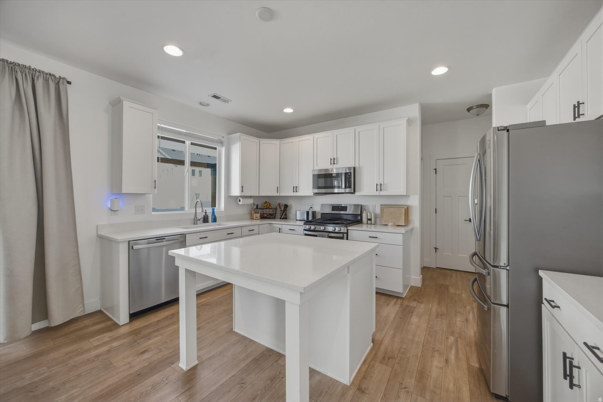 STONECREEK - Residential