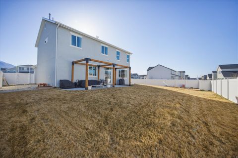 Tiny photo for 836 S 250 W, American Fork, UT 84003 (MLS # 2147728)