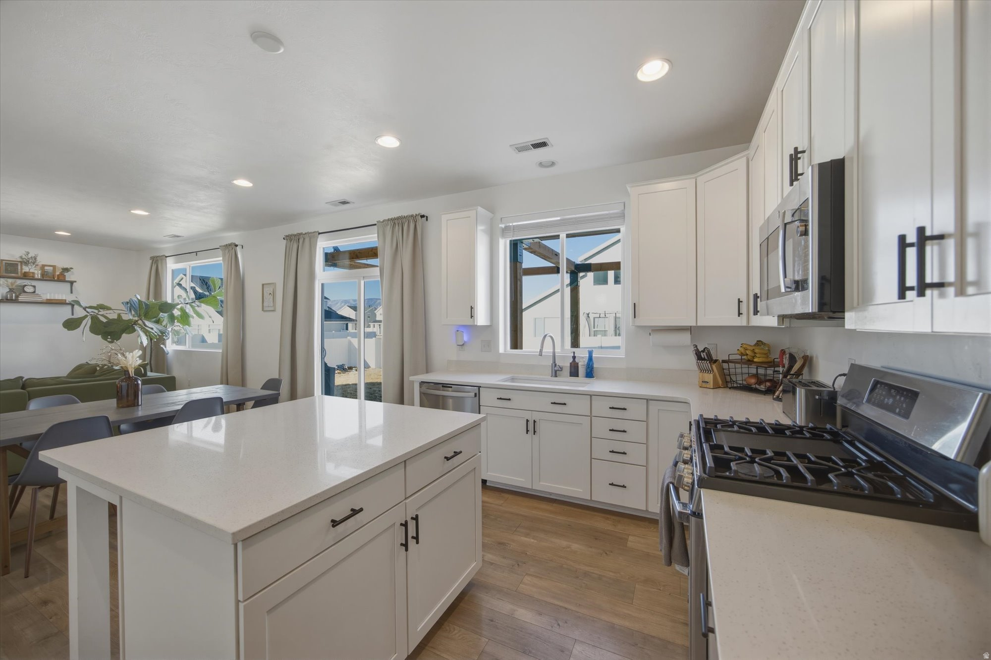 STONECREEK - Residential