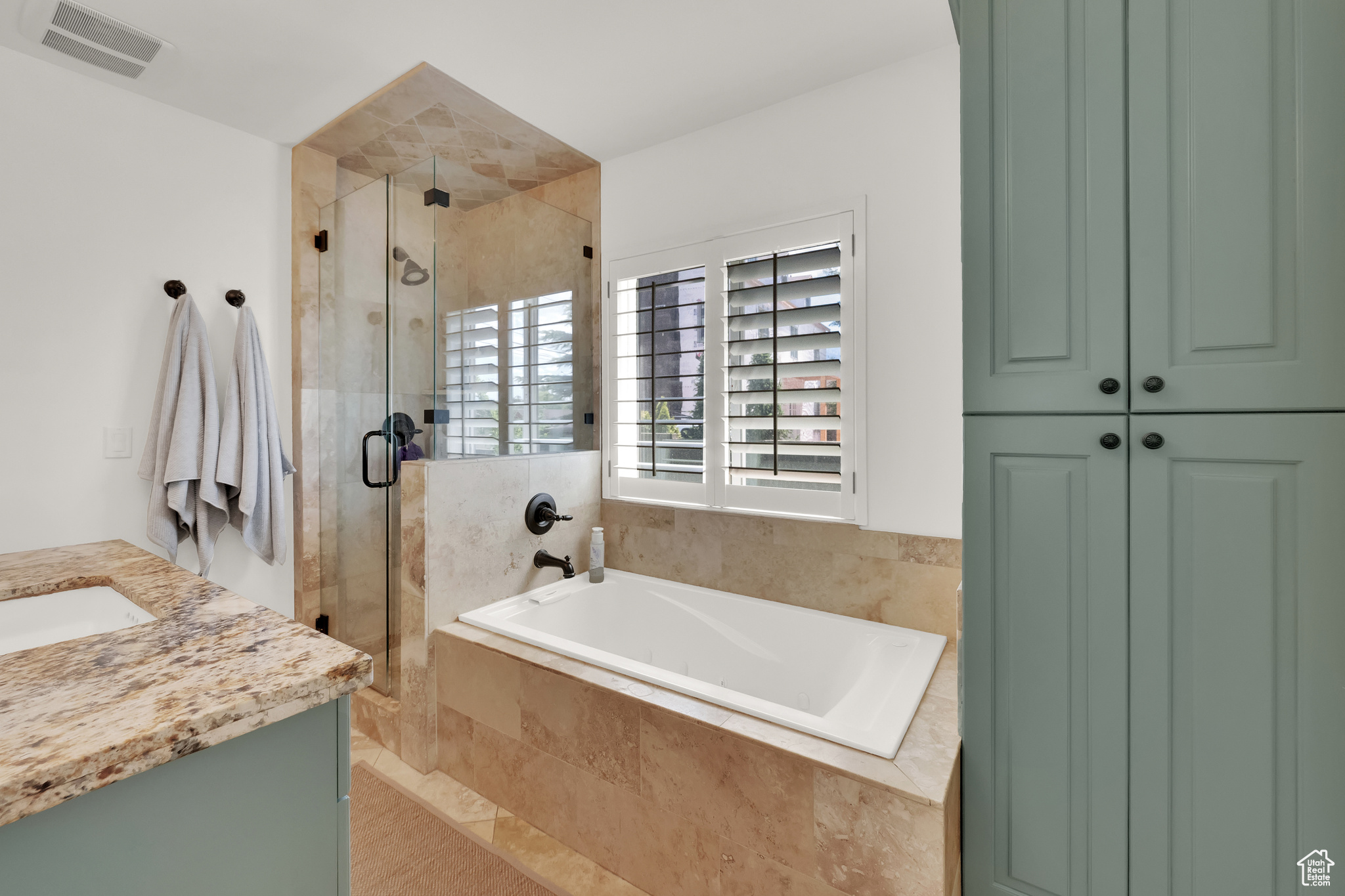 HIGHLAND - Residential