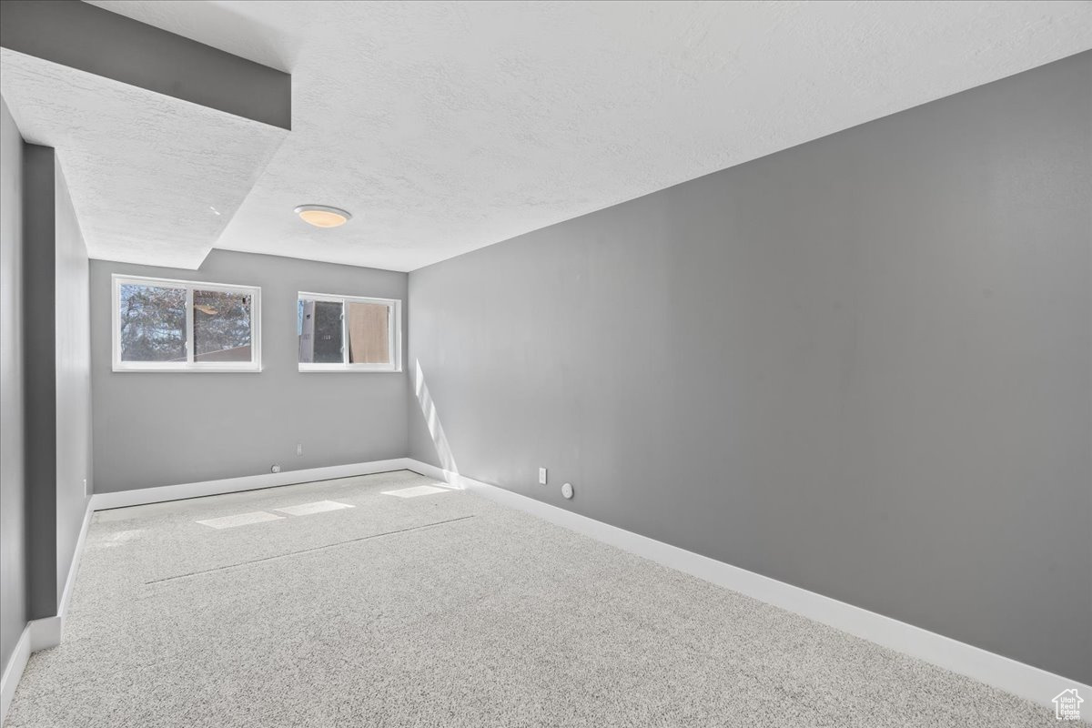 1527 N Sweetwater Ln, Farmington, Utah image 17