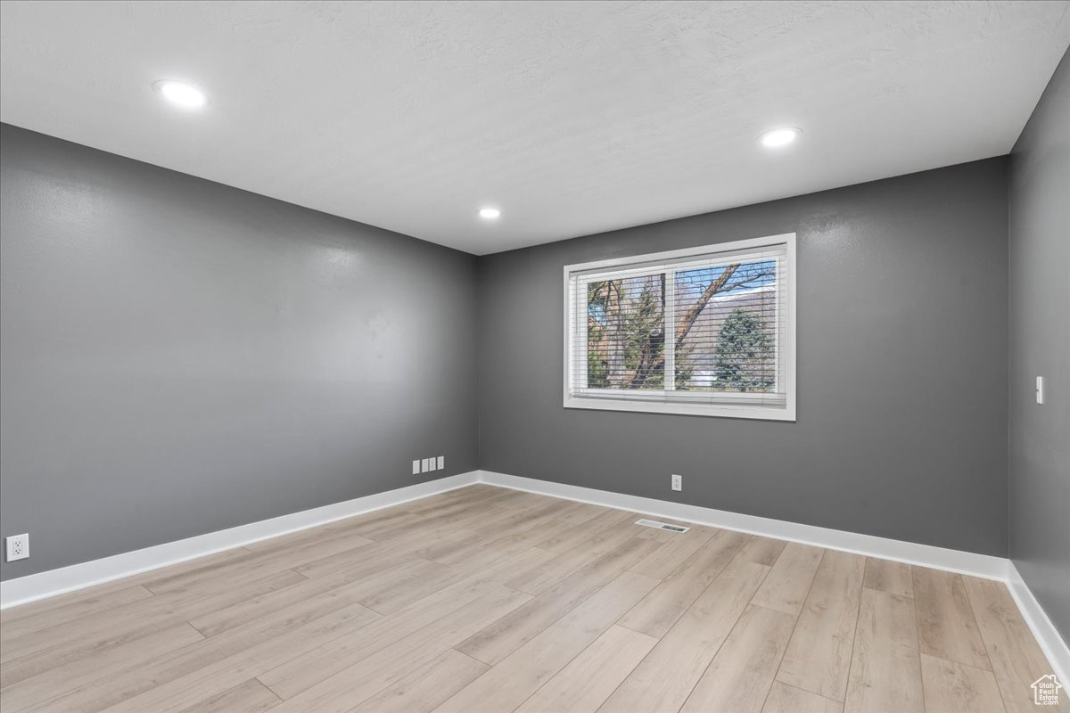1527 N Sweetwater Ln, Farmington, Utah image 22
