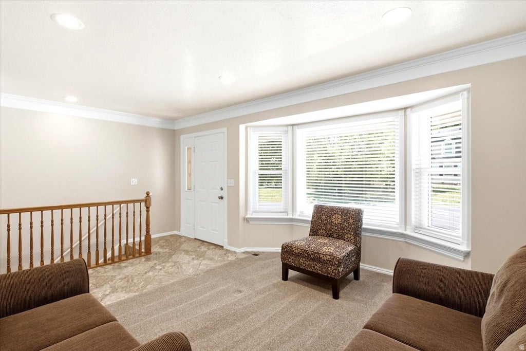 Photo of 1466 OAKRIDGE DR, Layton, UT 84040 (MLS # 2171740)