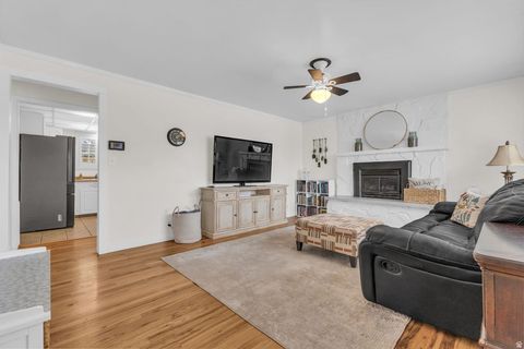 Tiny photo for 112 W 350 N, Clearfield, UT 84015 (MLS # 2151099)