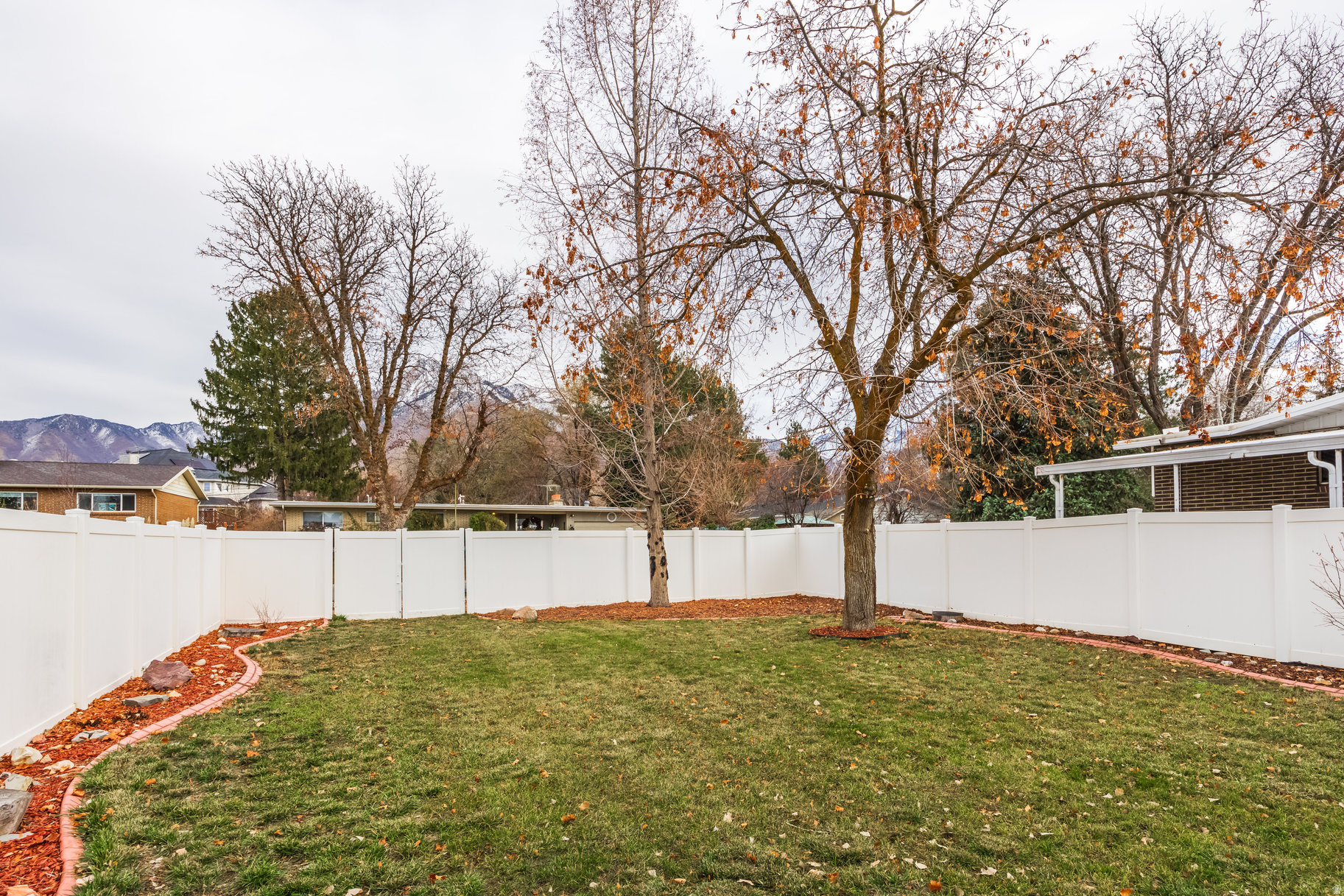 COTTONWOOD MEADOWS - Residential