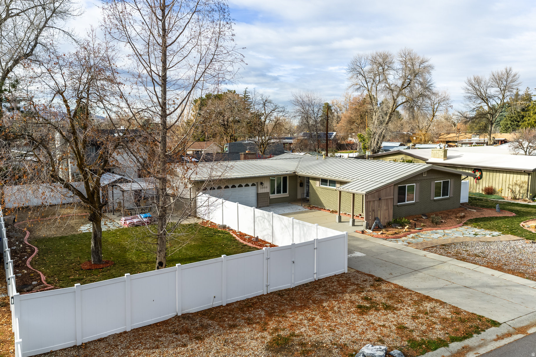 COTTONWOOD MEADOWS - Residential