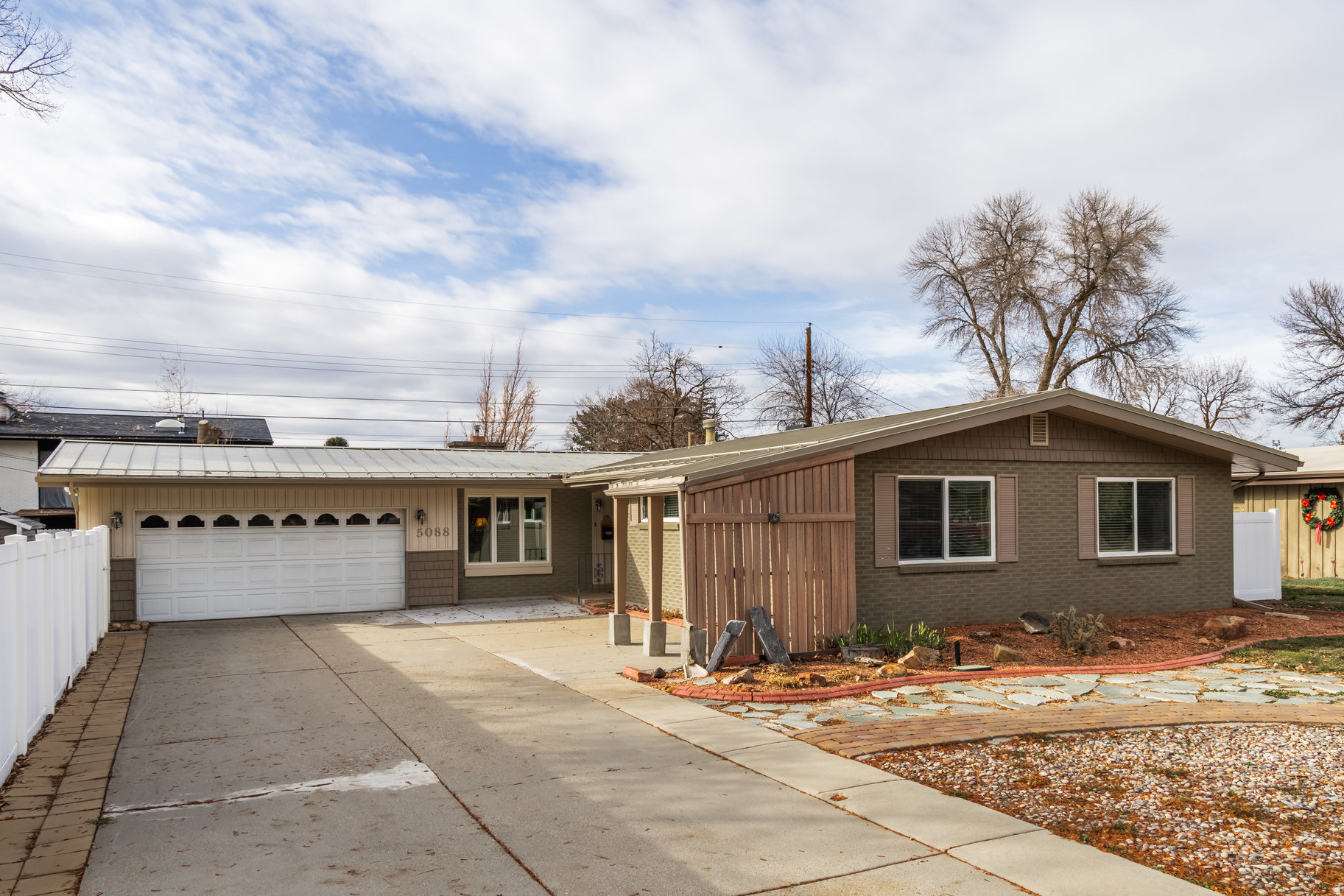 COTTONWOOD MEADOWS - Residential