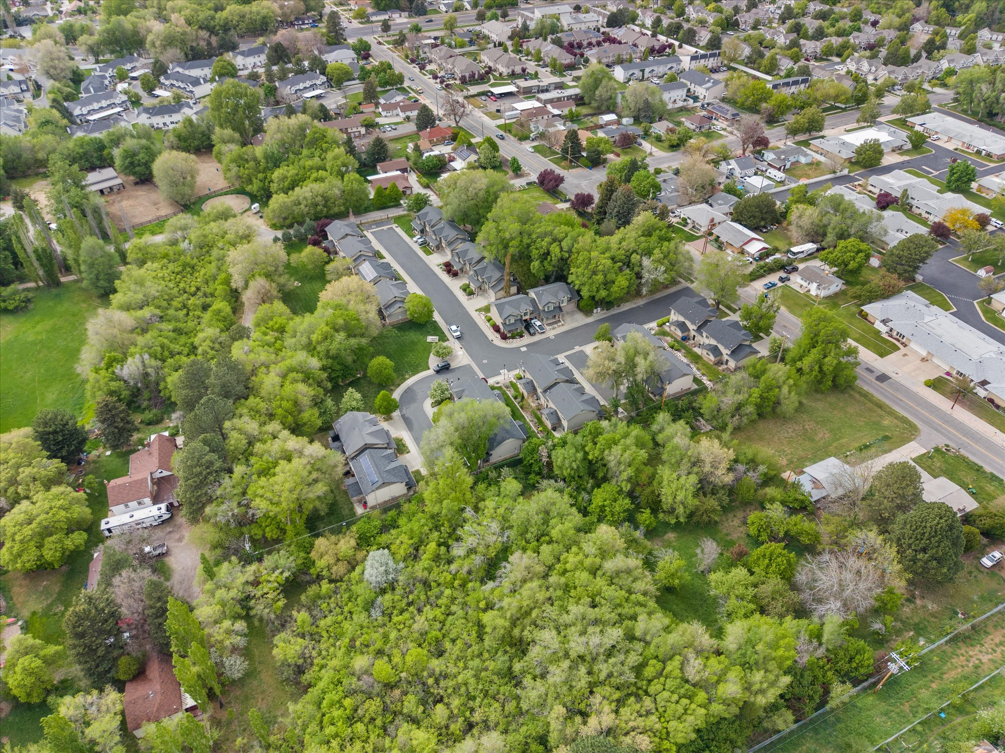 RIVER GLEN - Residential