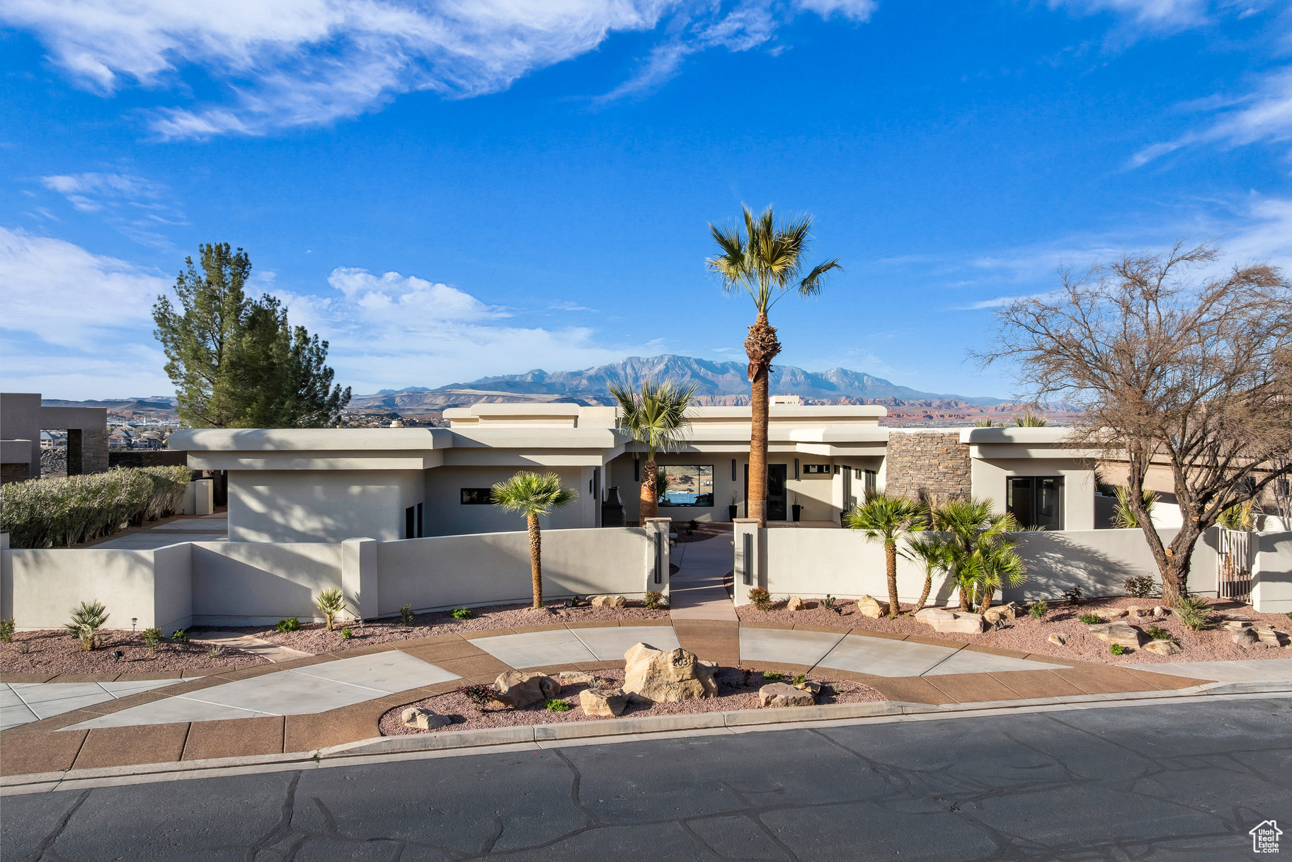 STONE CLIFF 5 - Residential